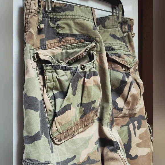 No Boundaries Men's Vintage Camo Cargo Zip Off Option Pants Pockets Sz 34" X 32" - Picture 10 of 12